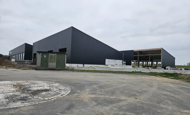 Ateliers de 125m2 avec parking pour vos clients, Nort-sur-Erdre, Garloubox